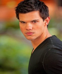 Aesthetic Jacob Black Diamond Painting