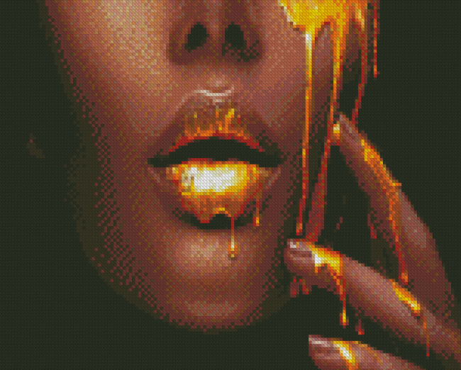 Aesthetic Golden Lips Diamond Painting