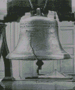 Black And White Liberty Bell Diamond Painting