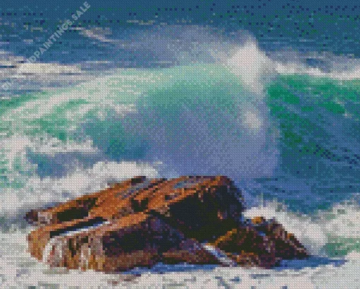 Waves Crashing On Rocks Diamond Painting