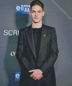 Hero Fiennes Tiffin Diamond Painting